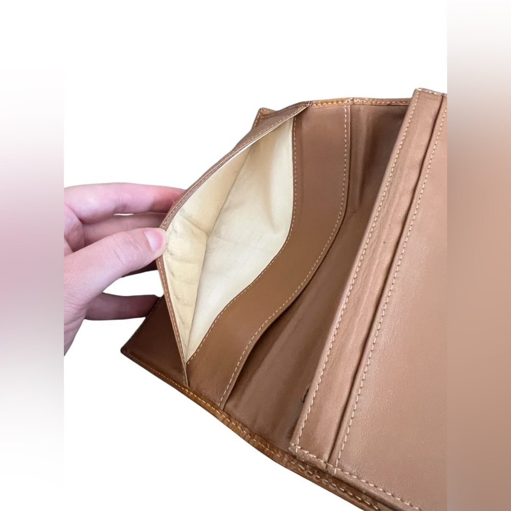 CHANEL CC Logo Camel Brown Leather Bifold Long Wallet - Picture 10 of 16